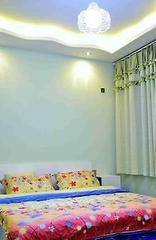 Yiguangnian Fashion Hotel เฟิ่งหวง ภายนอก รูปภาพ