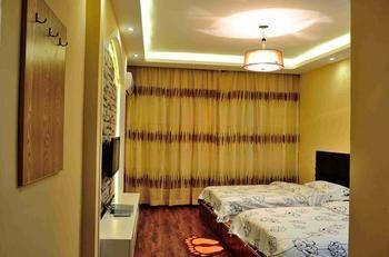 Yiguangnian Fashion Hotel เฟิ่งหวง ภายนอก รูปภาพ